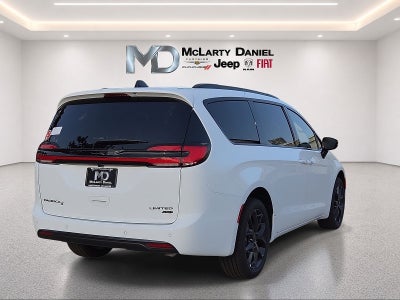 2027 Chrysler Pacifica PACIFICA LIMITED AWD