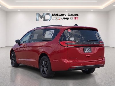 2027 Chrysler Pacifica PACIFICA LIMITED AWD