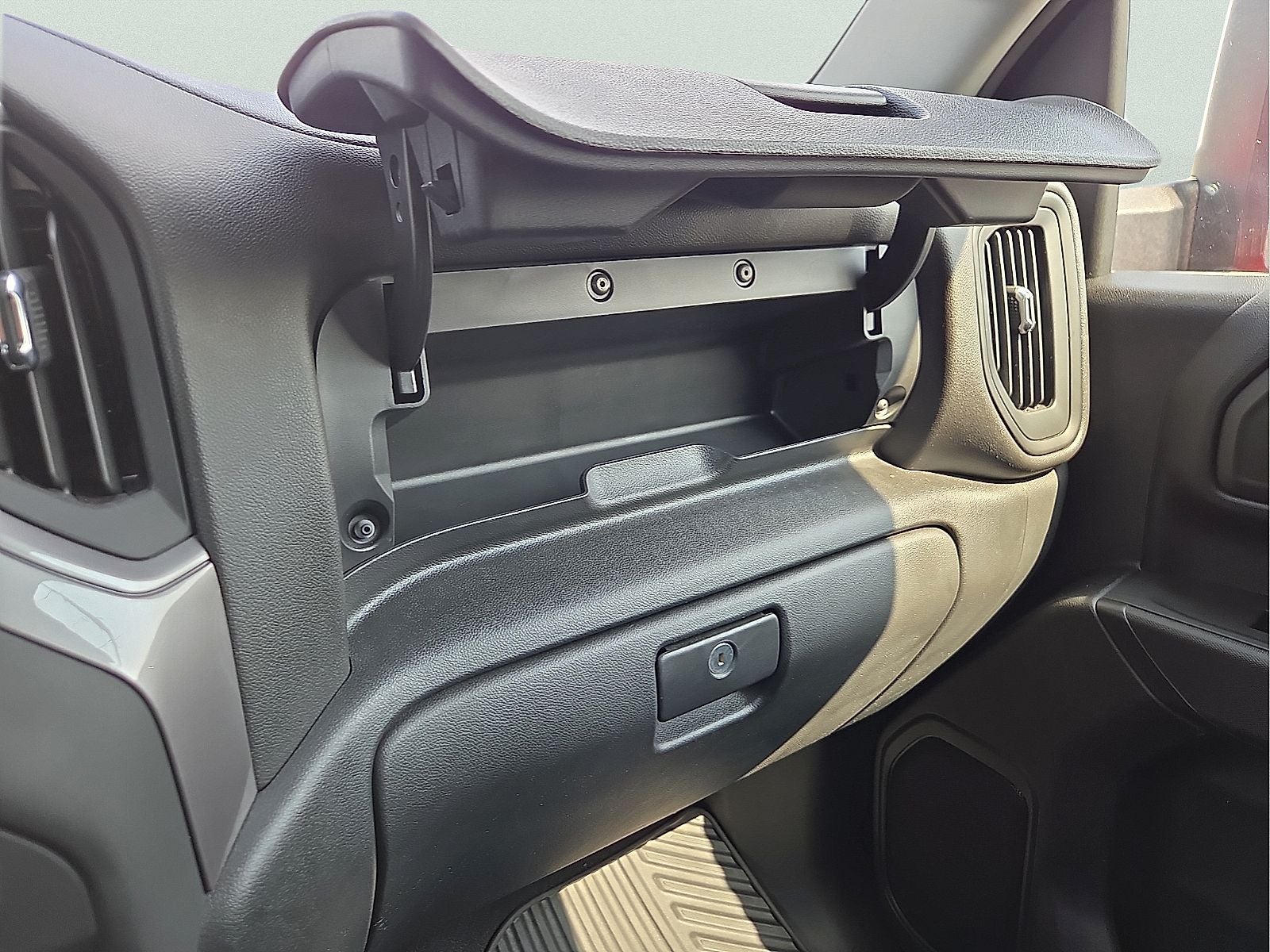 2024 Chevrolet Silverado 2500HD 4WD Crew Cab Standard Bed Custom