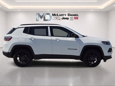 2027 Jeep Compass COMPASS LATITUDE ALTITUDE 4X4
