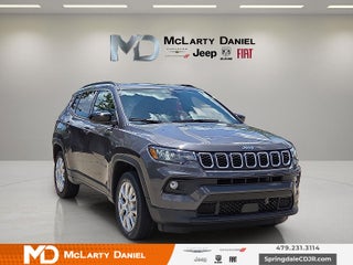 2024 Jeep Compass Latitude Lux