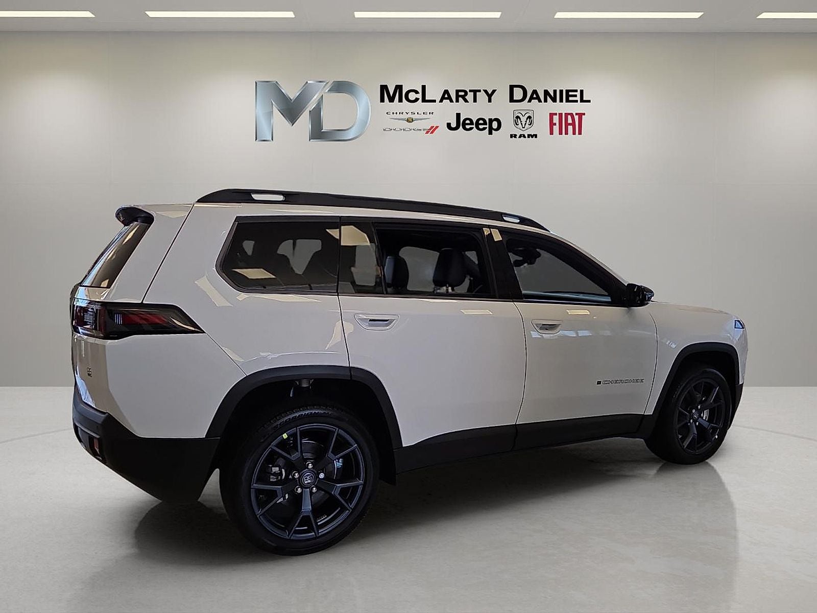 2026 Jeep Cherokee CHEROKEE 85TH ANNIVERSARY EDITION 4X4