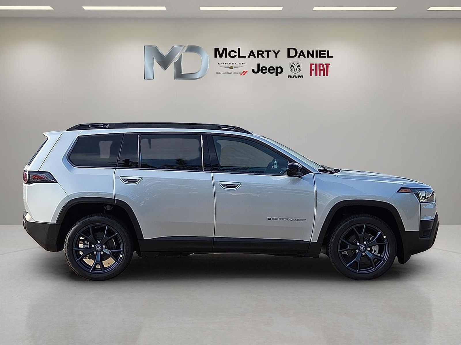 2026 Jeep Cherokee CHEROKEE 85TH ANNIVERSARY EDITION 4X4