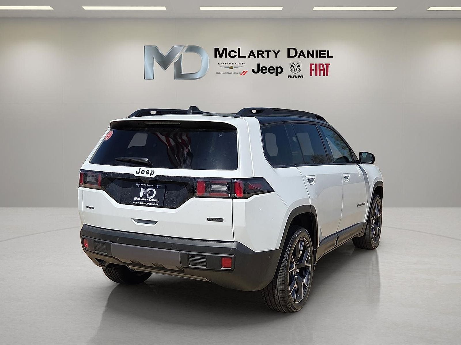 2026 Jeep Cherokee CHEROKEE OVERLAND 4X4