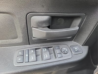 2024 RAM 3500 Tradesman Crew Cab 4x4 6'4' Box