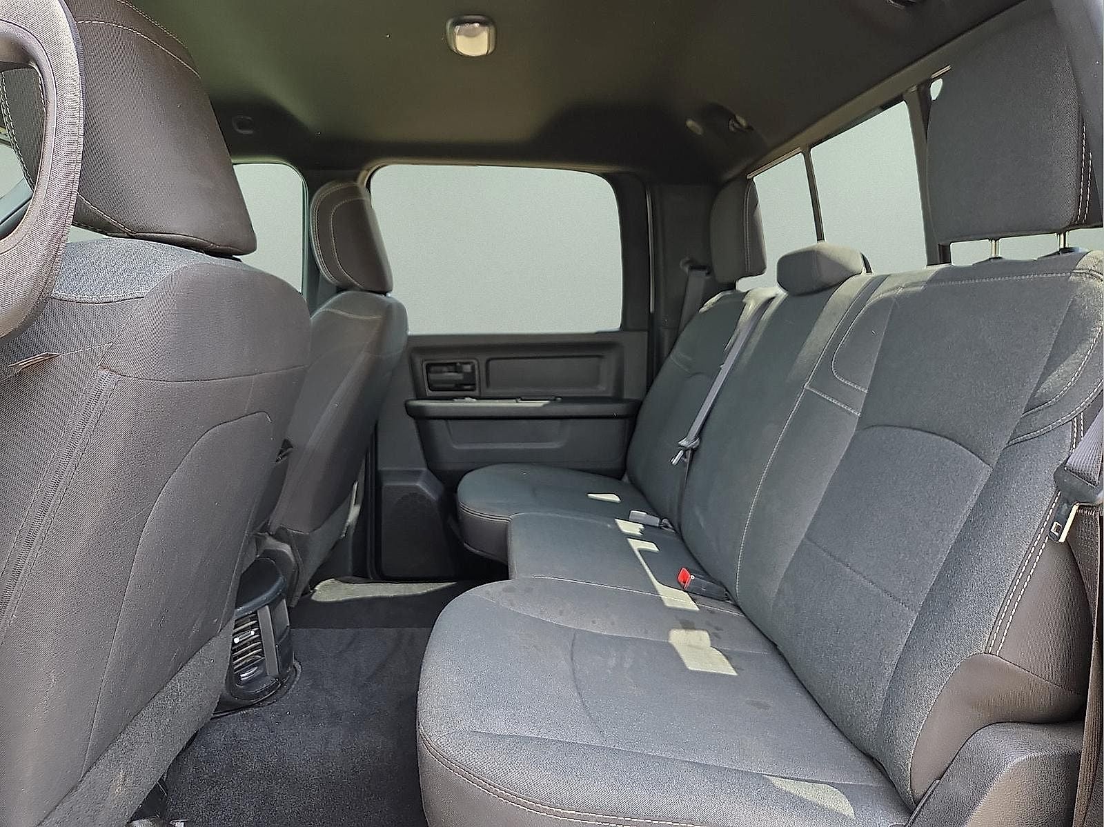 2024 RAM 3500 Tradesman Crew Cab 4x4 6'4' Box