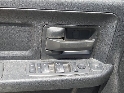 2024 RAM 3500 Tradesman Crew Cab 4x4 6'4' Box