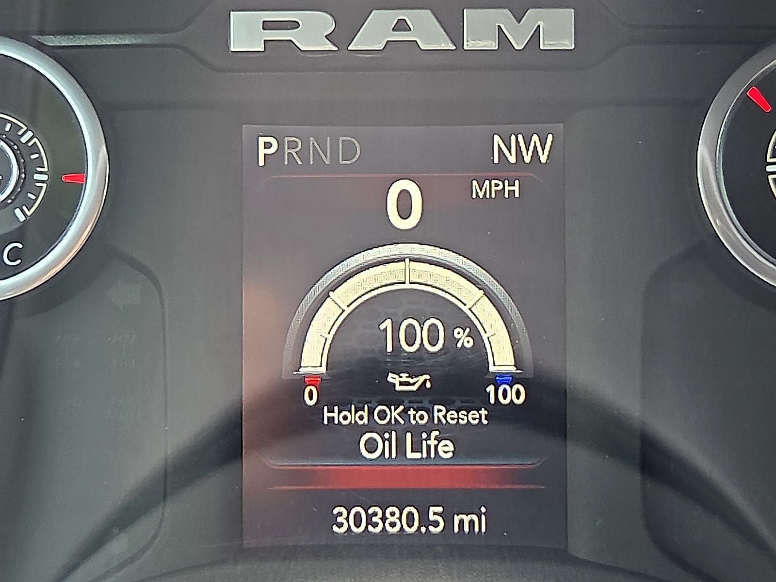 2024 RAM 3500 Tradesman Crew Cab 4x4 6'4' Box