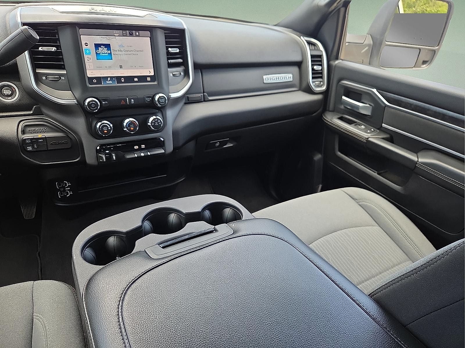 2024 RAM 3500 Big Horn Crew Cab 4x4 8' Box