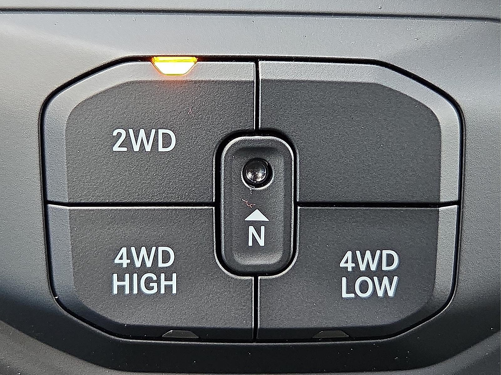 2025 RAM Ram 2500 RAM 2500 TRADESMAN CREW CAB 4X4 6'4' BOX