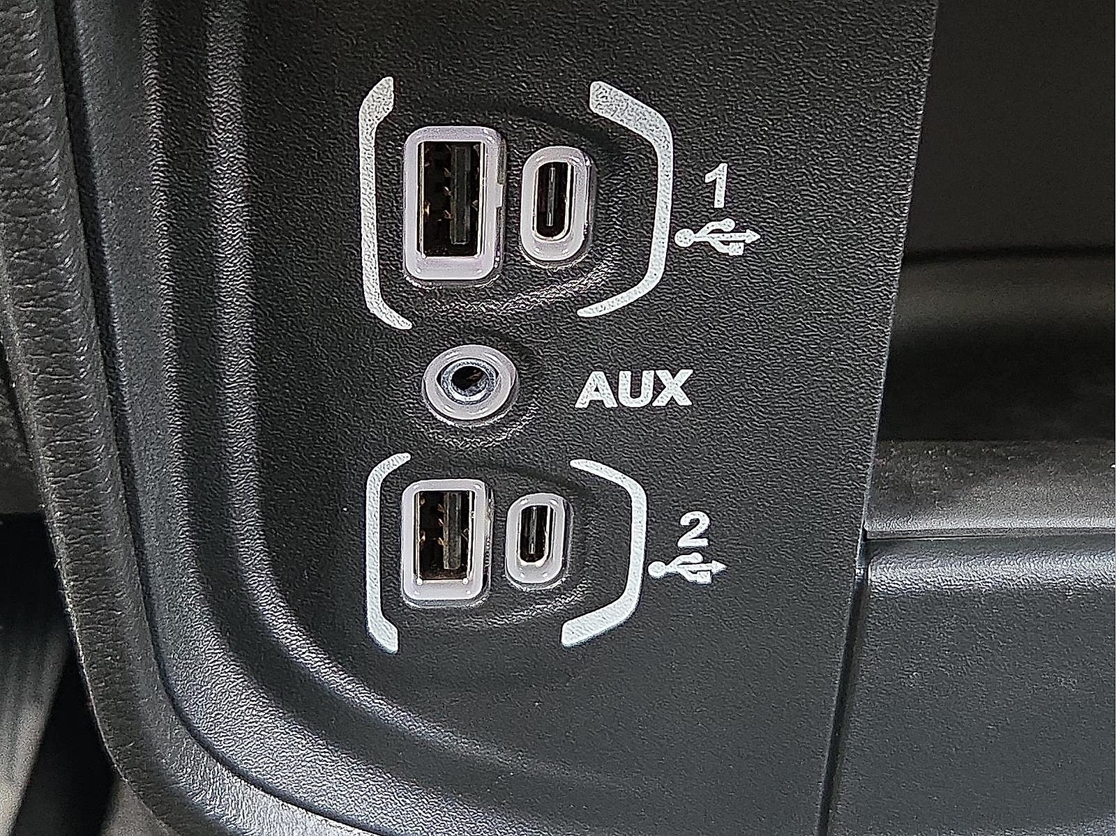 2025 RAM Ram 2500 RAM 2500 TRADESMAN CREW CAB 4X4 6'4' BOX