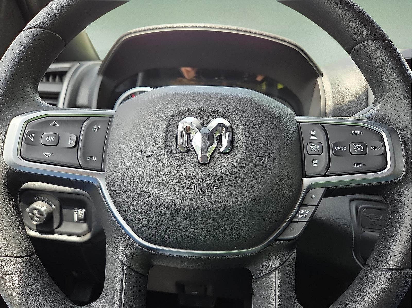 2025 RAM Ram 2500 RAM 2500 TRADESMAN CREW CAB 4X4 6'4' BOX