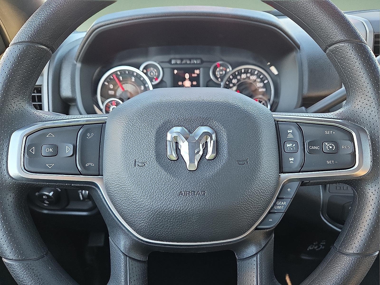 2026 RAM Ram 2500 RAM 2500 WARLOCK CREW CAB 4X4 6'4' BOX