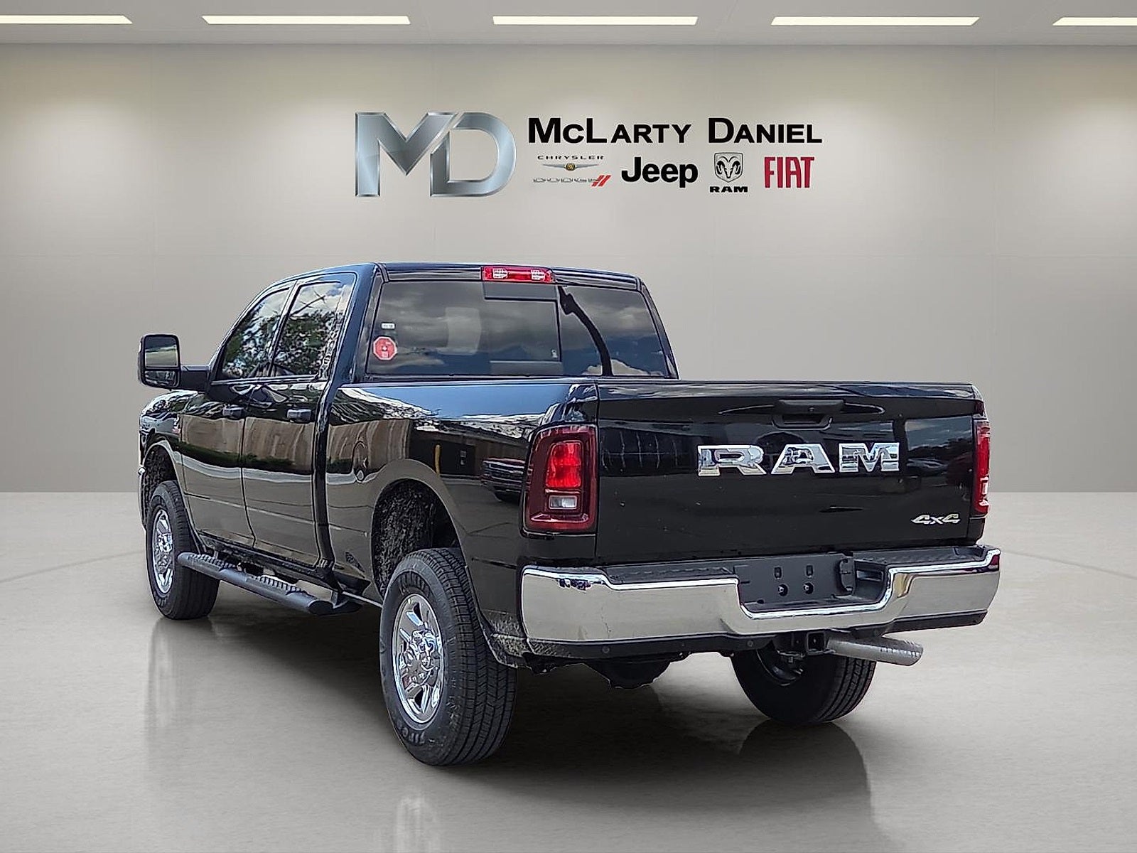 2025 RAM Ram 2500 RAM 2500 TRADESMAN CREW CAB 4X4 6'4' BOX