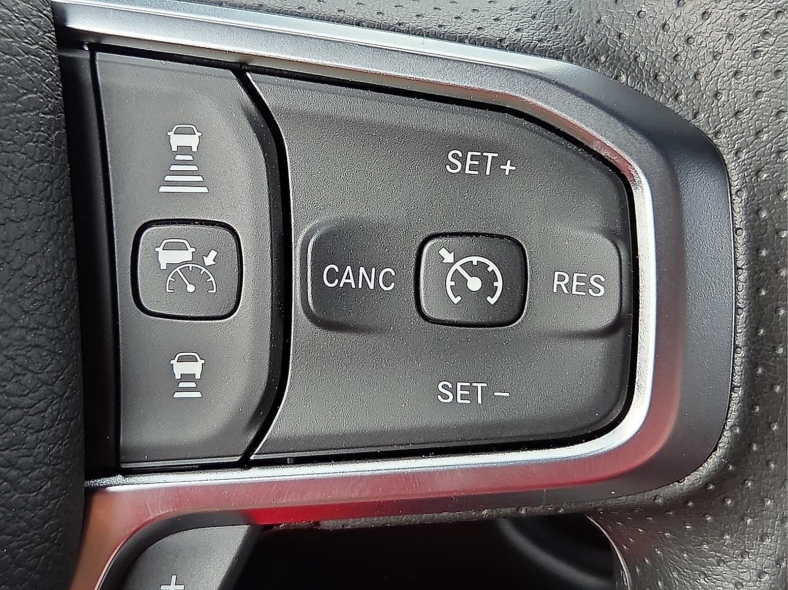 2026 RAM Ram 2500 RAM 2500 WARLOCK CREW CAB 4X4 6'4' BOX