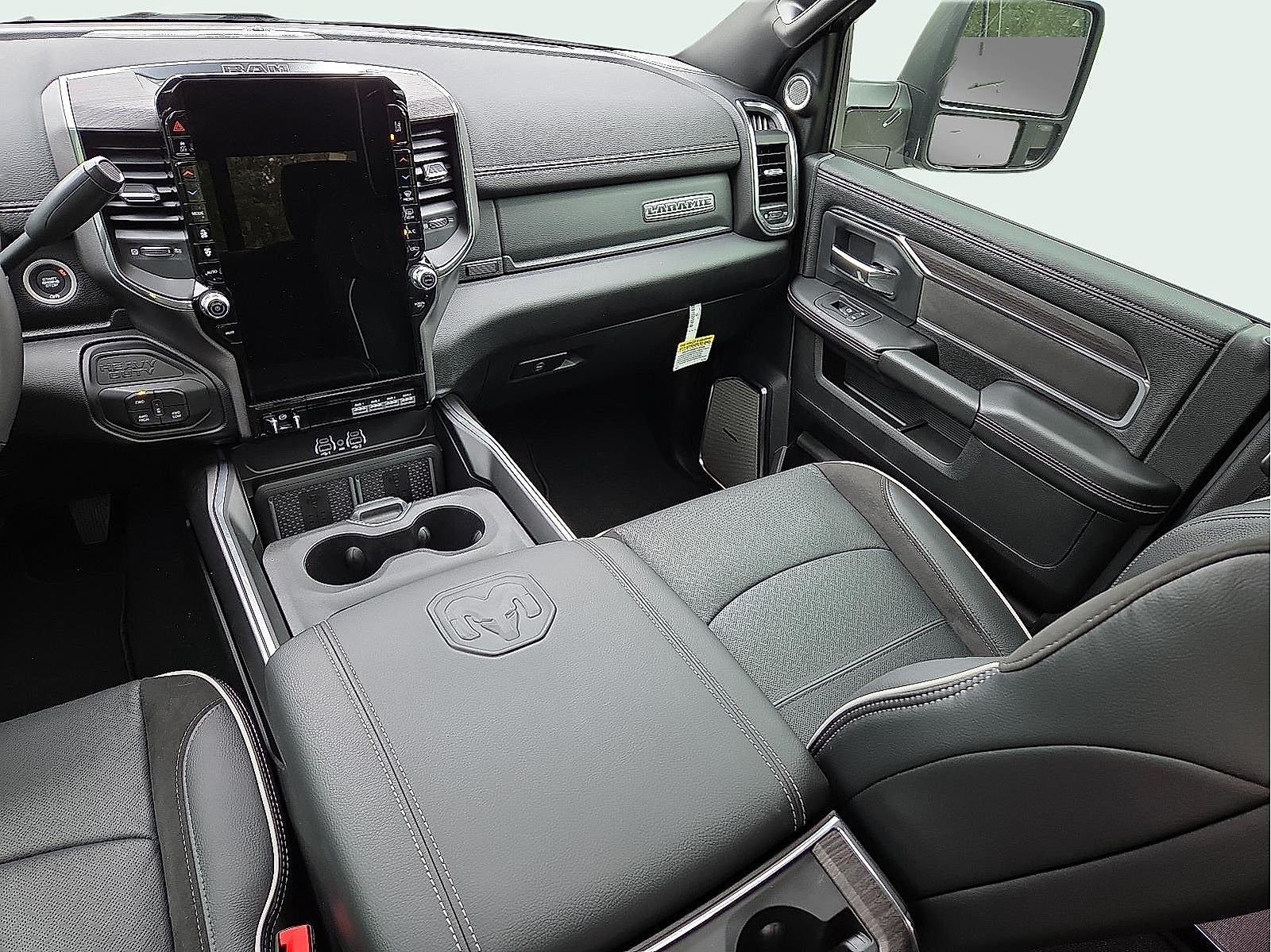 2025 RAM Ram 2500 RAM 2500 LARAMIE CREW CAB 4X4 6'4' BOX