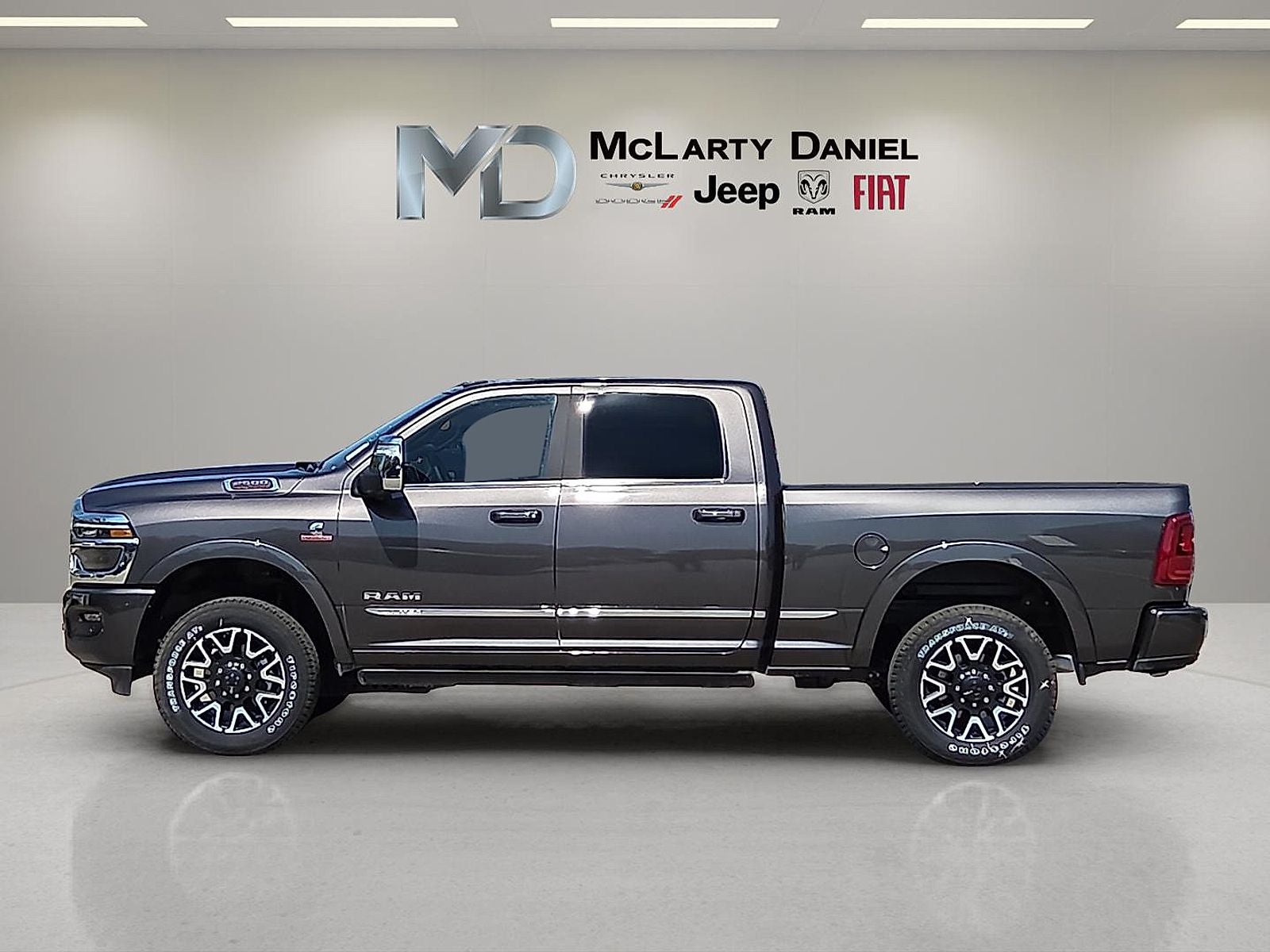 2025 RAM 2500 Limited Crew Cab 4x4 6'4' Box