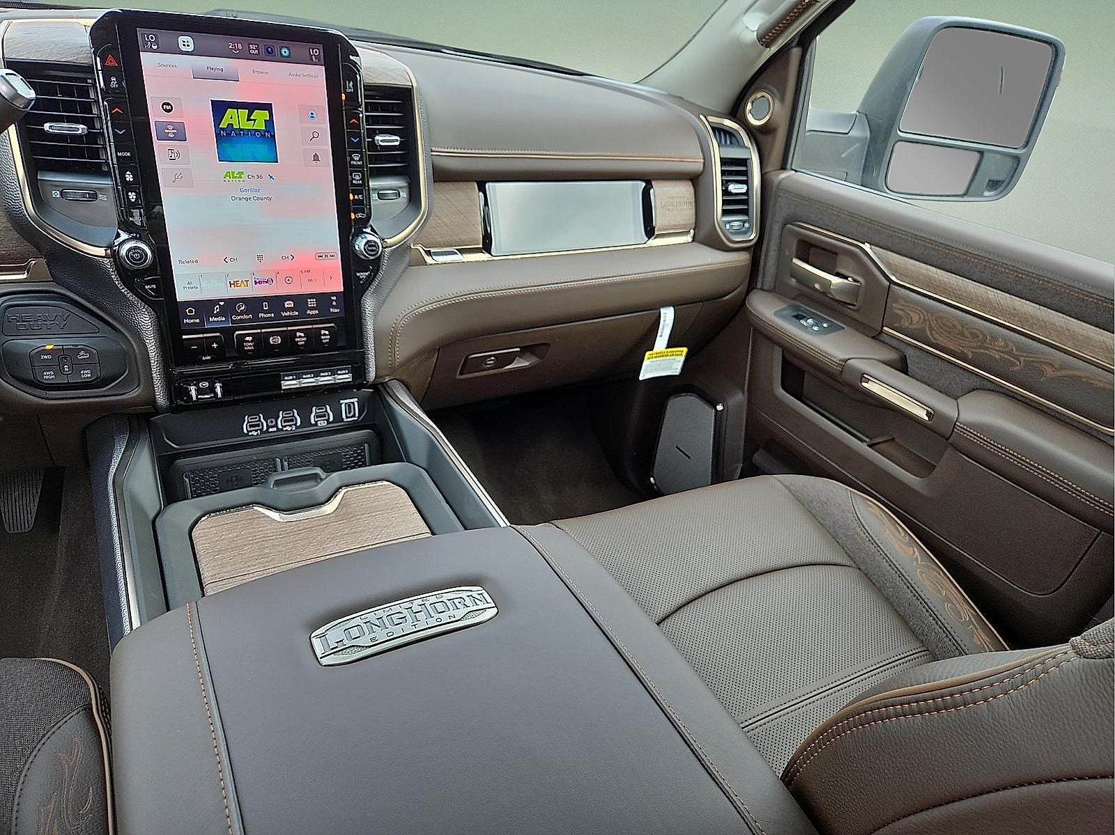2026 RAM Ram 2500 RAM 2500 LIMITED LONGHORN CREW CAB 4X4 6'4' BOX