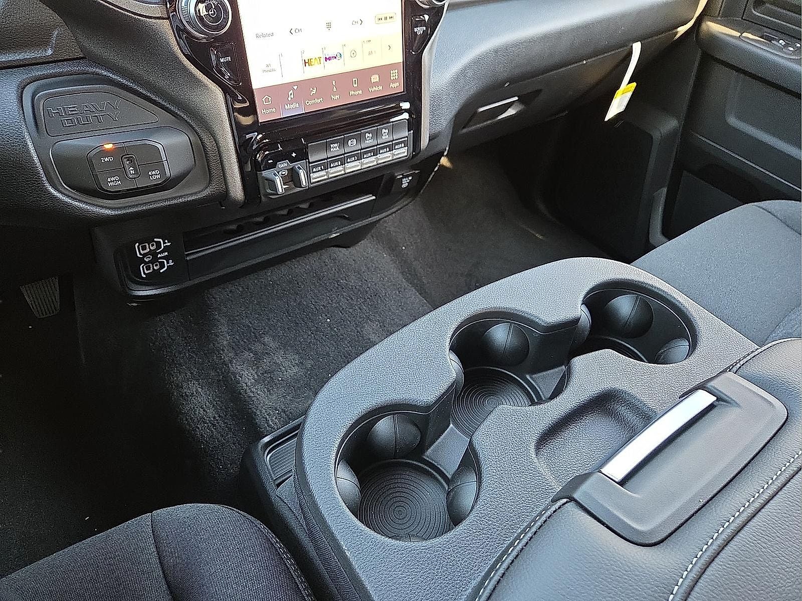 2026 RAM Ram 3500 RAM 3500 TRADESMAN CREW CAB 4X4 8' BOX