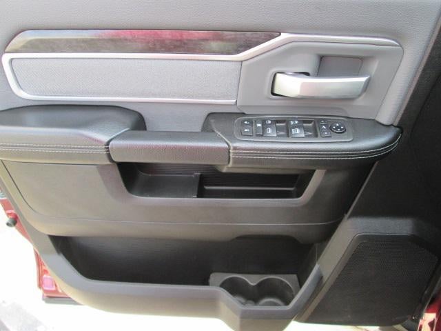 2021 RAM 3500 Big Horn Crew Cab 4x4 8' Box