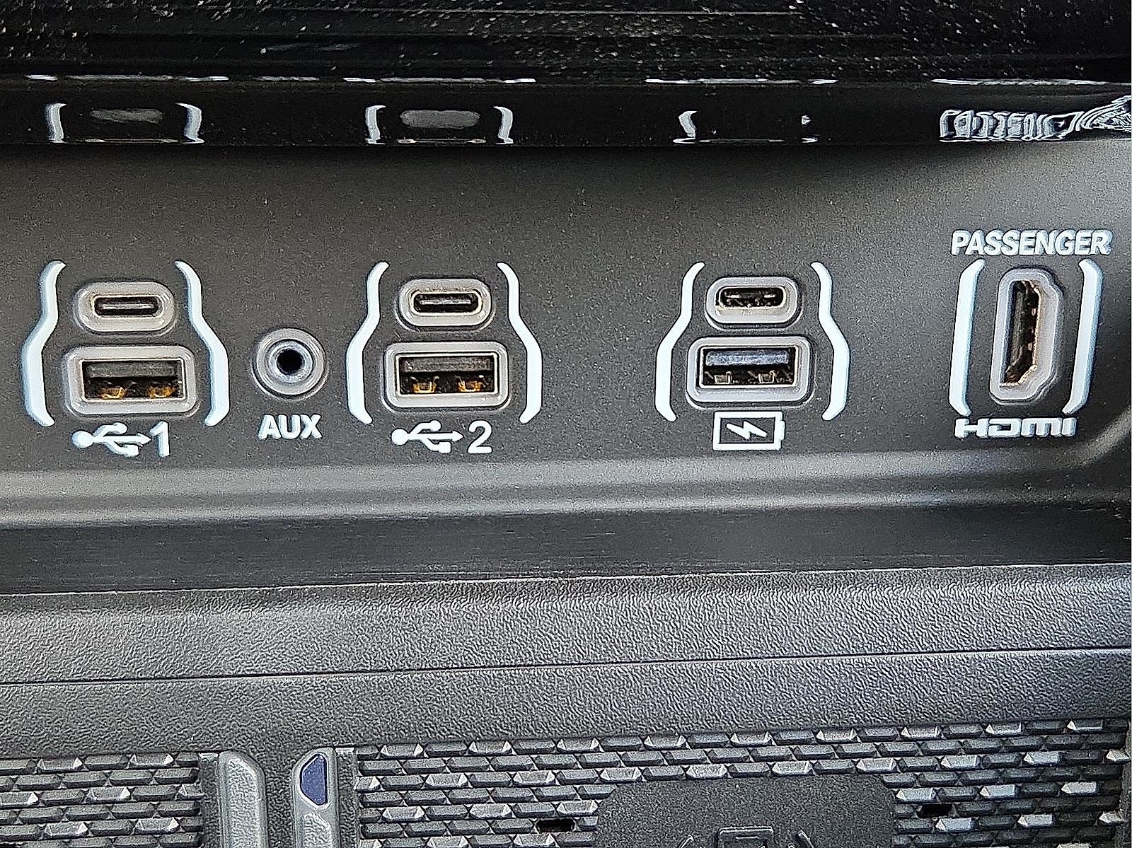 2026 RAM Ram 3500 RAM 3500 LIMITED MEGA CAB 4X4 6'4' BOX