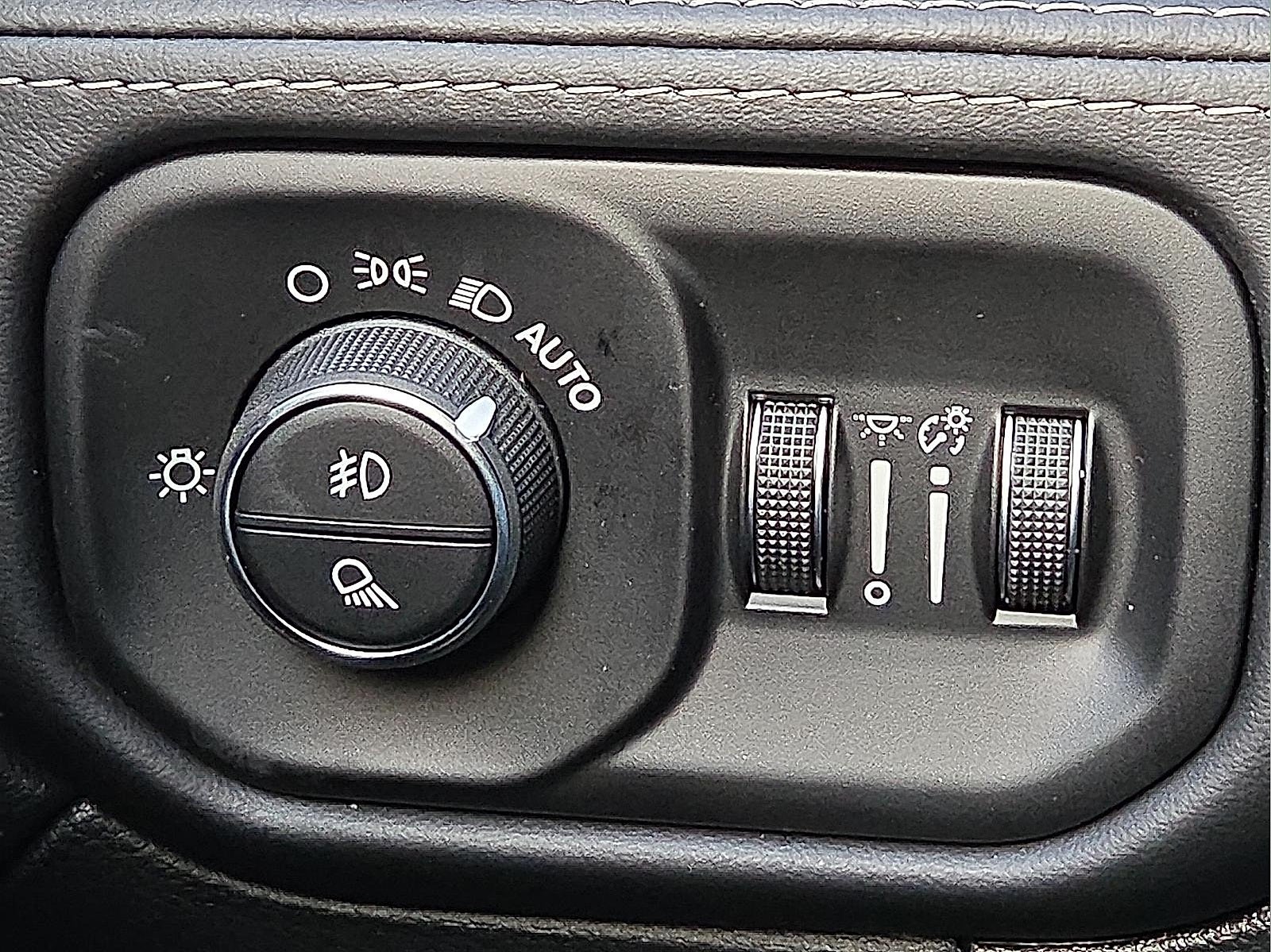 2026 RAM Ram 3500 RAM 3500 LIMITED MEGA CAB 4X4 6'4' BOX