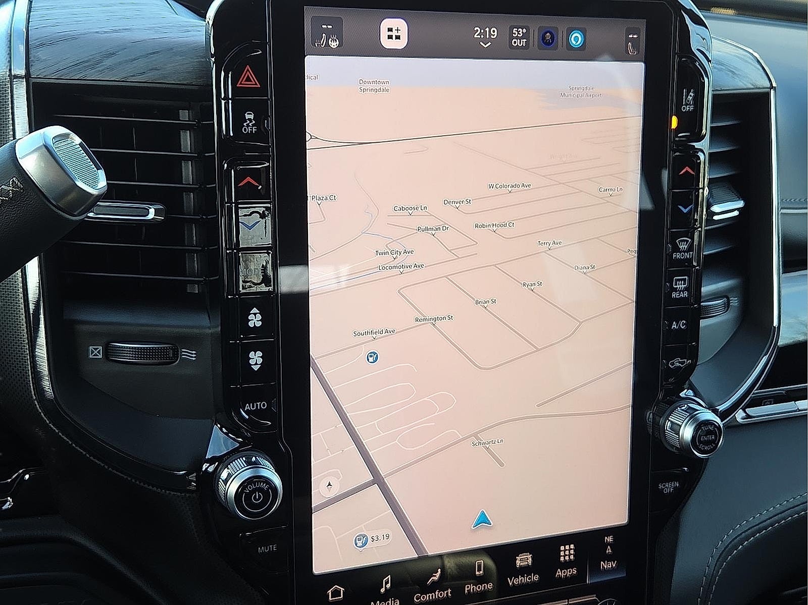 2026 RAM Ram 3500 RAM 3500 LIMITED MEGA CAB 4X4 6'4' BOX