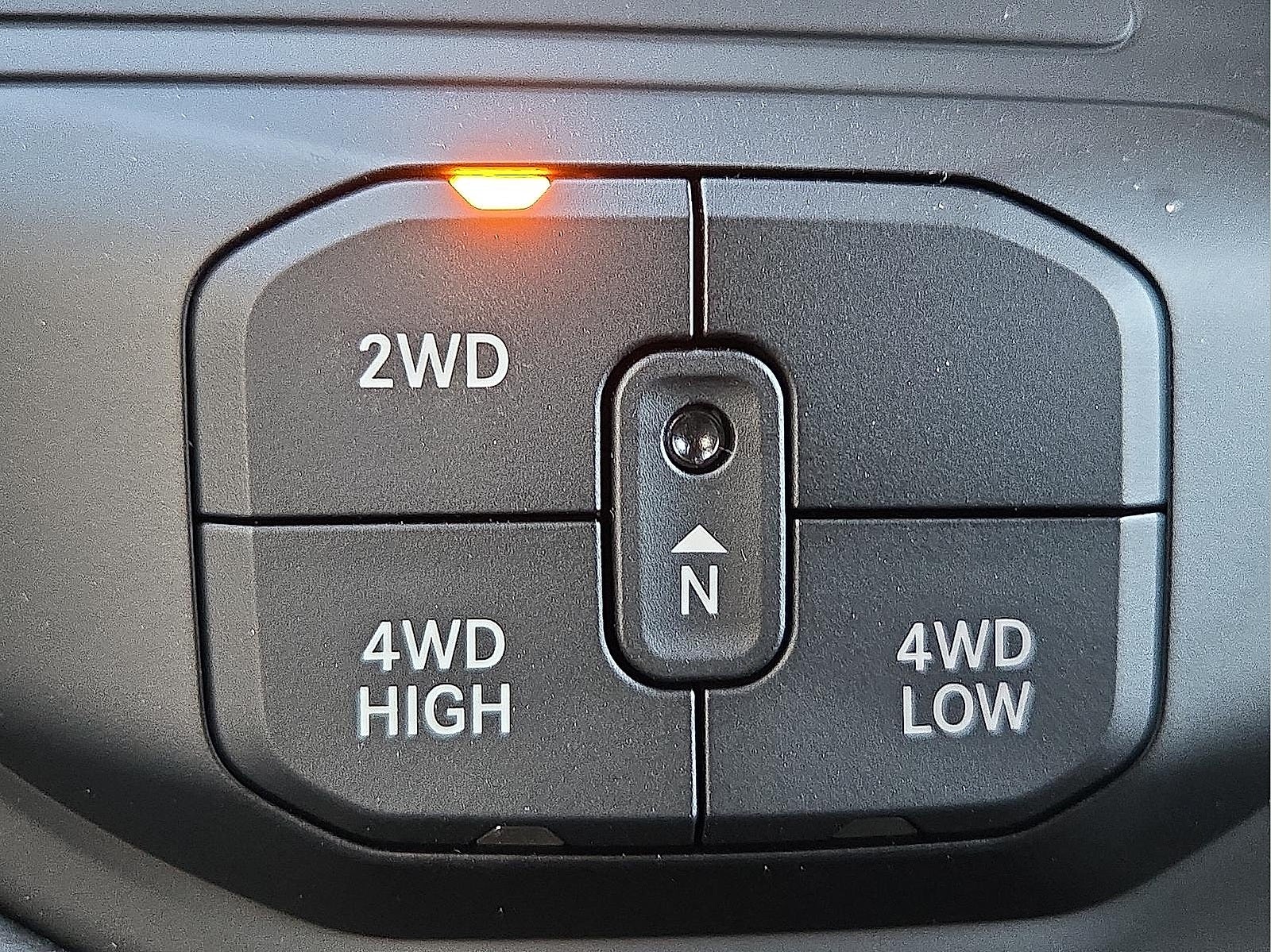 2026 RAM Ram 3500 RAM 3500 LIMITED MEGA CAB 4X4 6'4' BOX