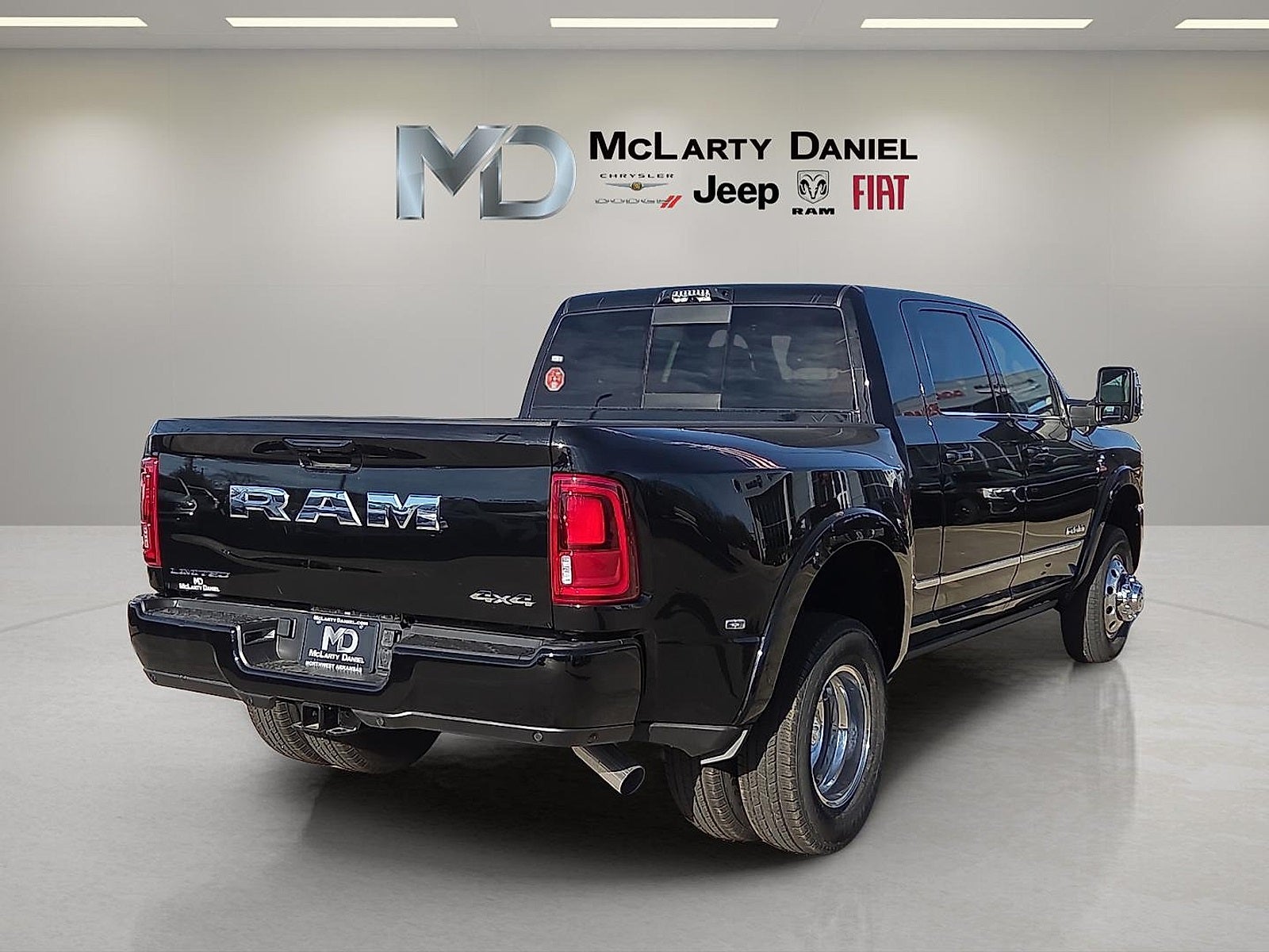 2026 RAM Ram 3500 RAM 3500 LIMITED MEGA CAB 4X4 6'4' BOX
