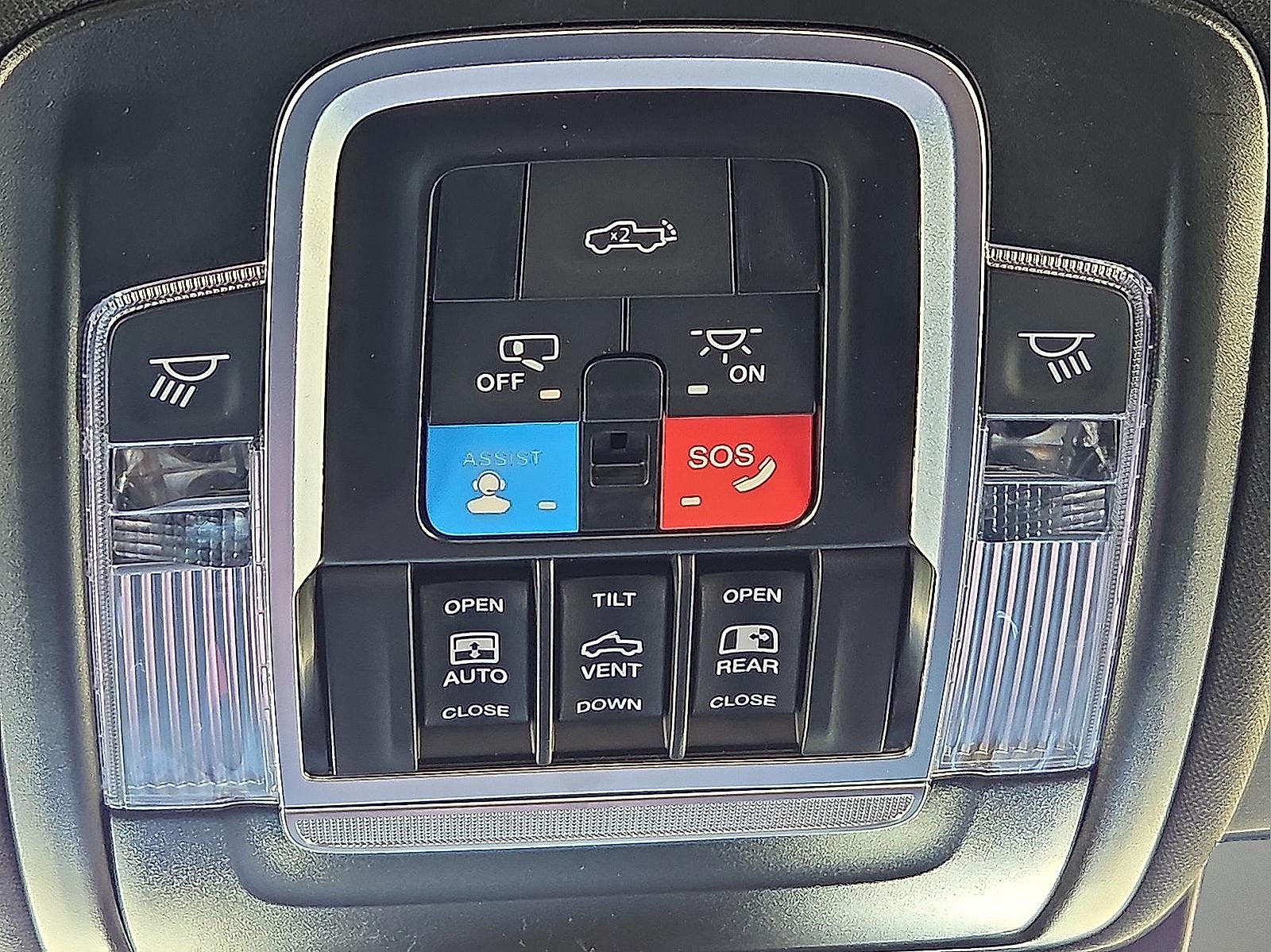 2026 RAM Ram 3500 RAM 3500 LIMITED CREW CAB 4X4 8' BOX