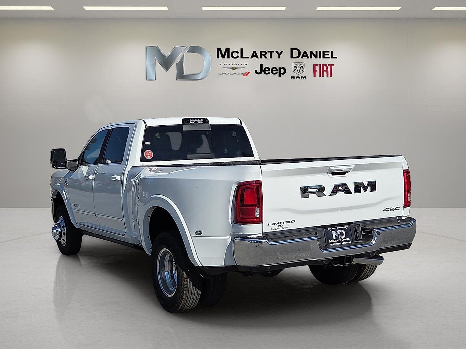 2026 RAM Ram 3500 RAM 3500 LIMITED CREW CAB 4X4 8' BOX
