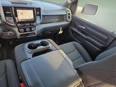 2025 RAM Ram 1500 RAM 1500 TRADESMAN CREW CAB 4X4 5'7' BOX