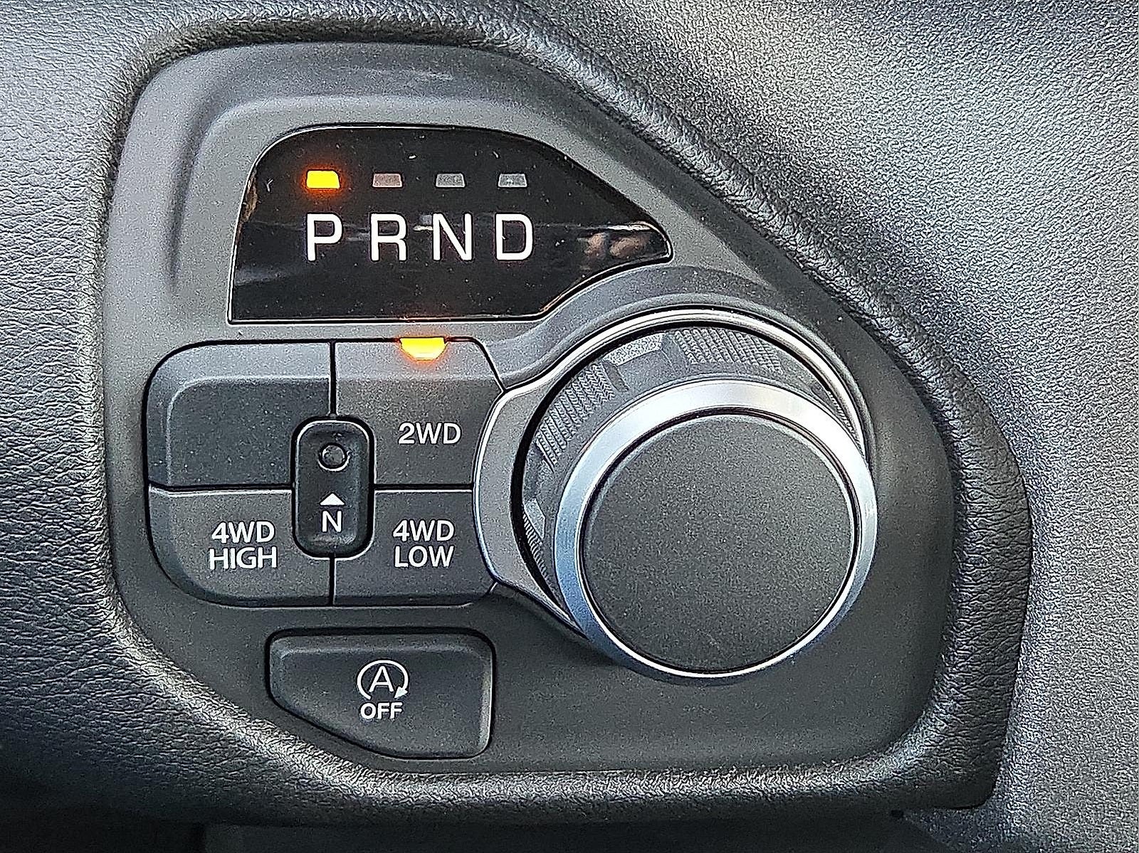 2025 RAM Ram 1500 RAM 1500 TRADESMAN CREW CAB 4X4 5'7' BOX