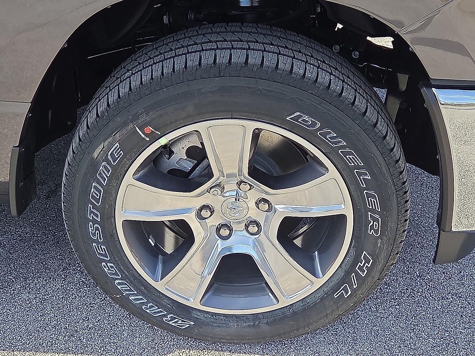 2025 RAM Ram 1500 RAM 1500 TRADESMAN CREW CAB 4X4 5'7' BOX