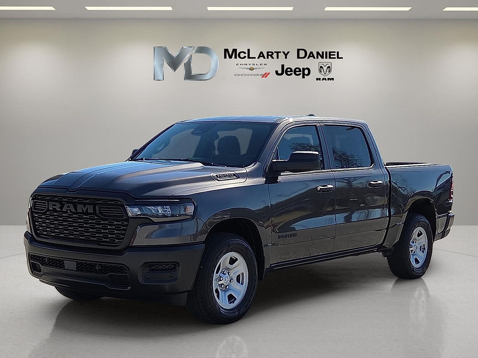2026 RAM Ram 1500 RAM 1500 TRADESMAN CREW CAB 4X4 5'7' BOX