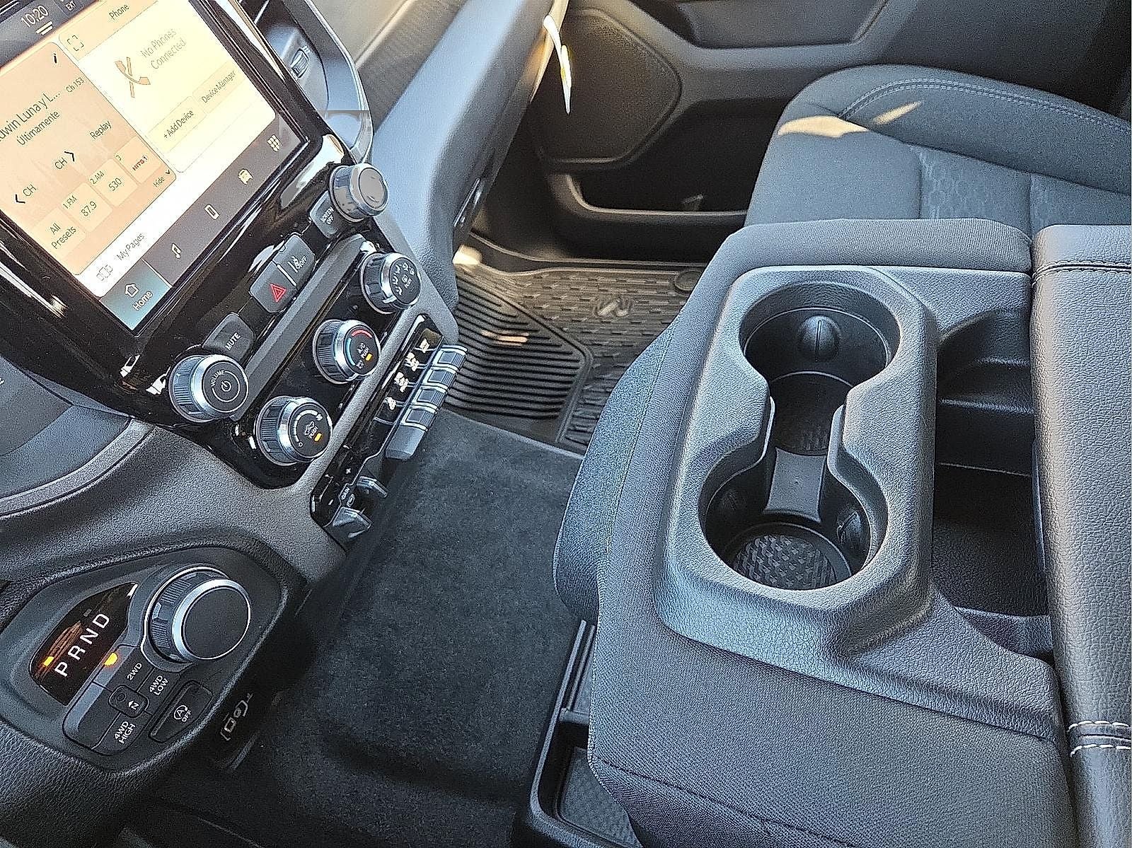 2026 RAM Ram 1500 RAM 1500 TRADESMAN CREW CAB 4X4 5'7' BOX