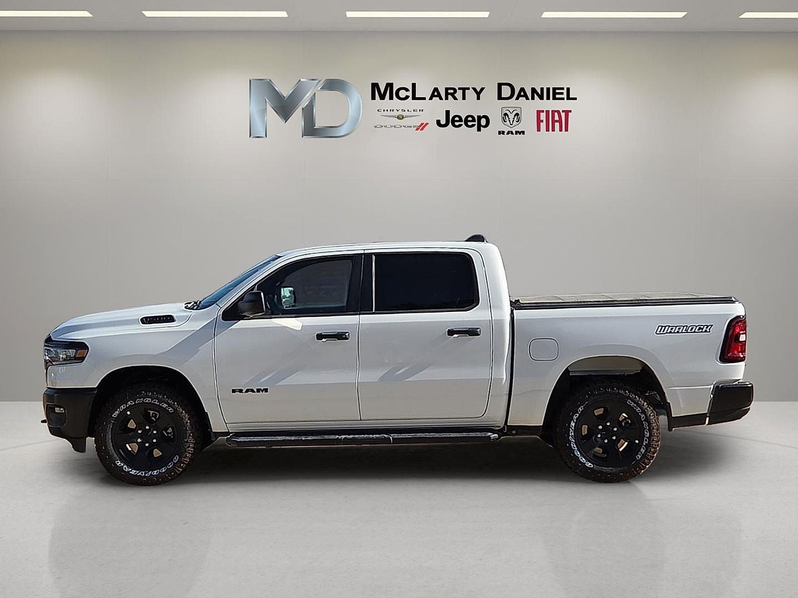 2026 RAM Ram 1500 RAM 1500 WARLOCK CREW CAB 4X4 5'7' BOX