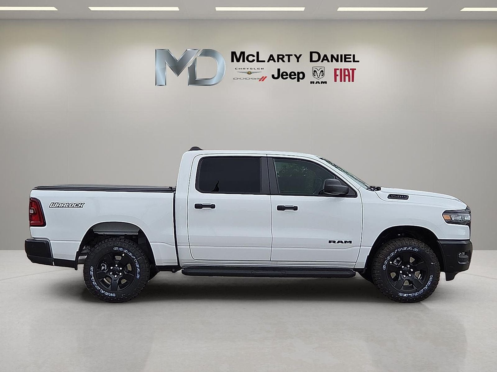 2026 RAM Ram 1500 RAM 1500 WARLOCK CREW CAB 4X4 5'7' BOX