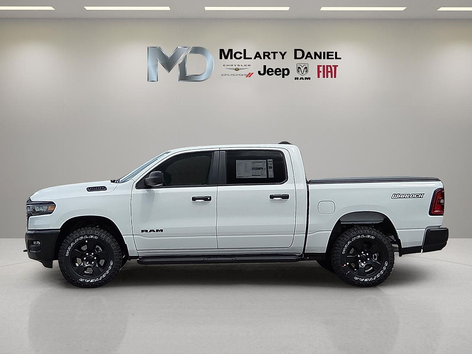 2026 RAM Ram 1500 RAM 1500 WARLOCK CREW CAB 4X4 5'7' BOX
