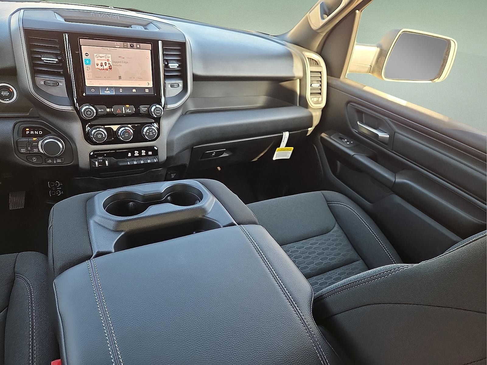 2026 RAM Ram 1500 RAM 1500 WARLOCK CREW CAB 4X4 5'7' BOX