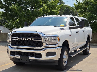 2022 RAM 2500 Tradesman Crew Cab 4x4 6'4' Box