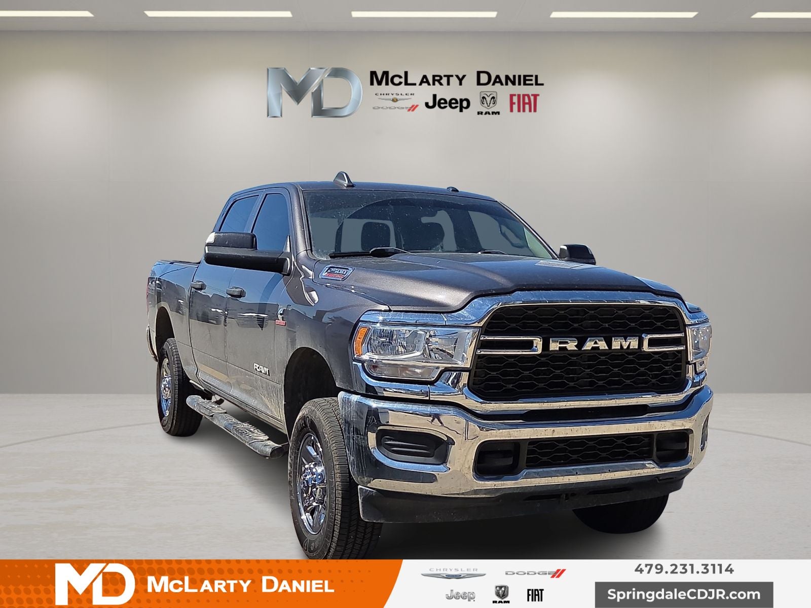 2020 RAM 2500 Tradesman Crew Cab 4x4 6'4' Box