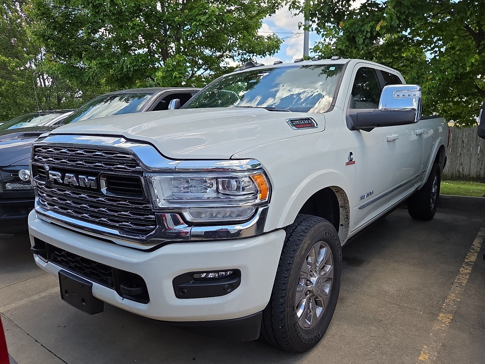2024 RAM 2500 Limited Crew Cab 4x4 6'4' Box
