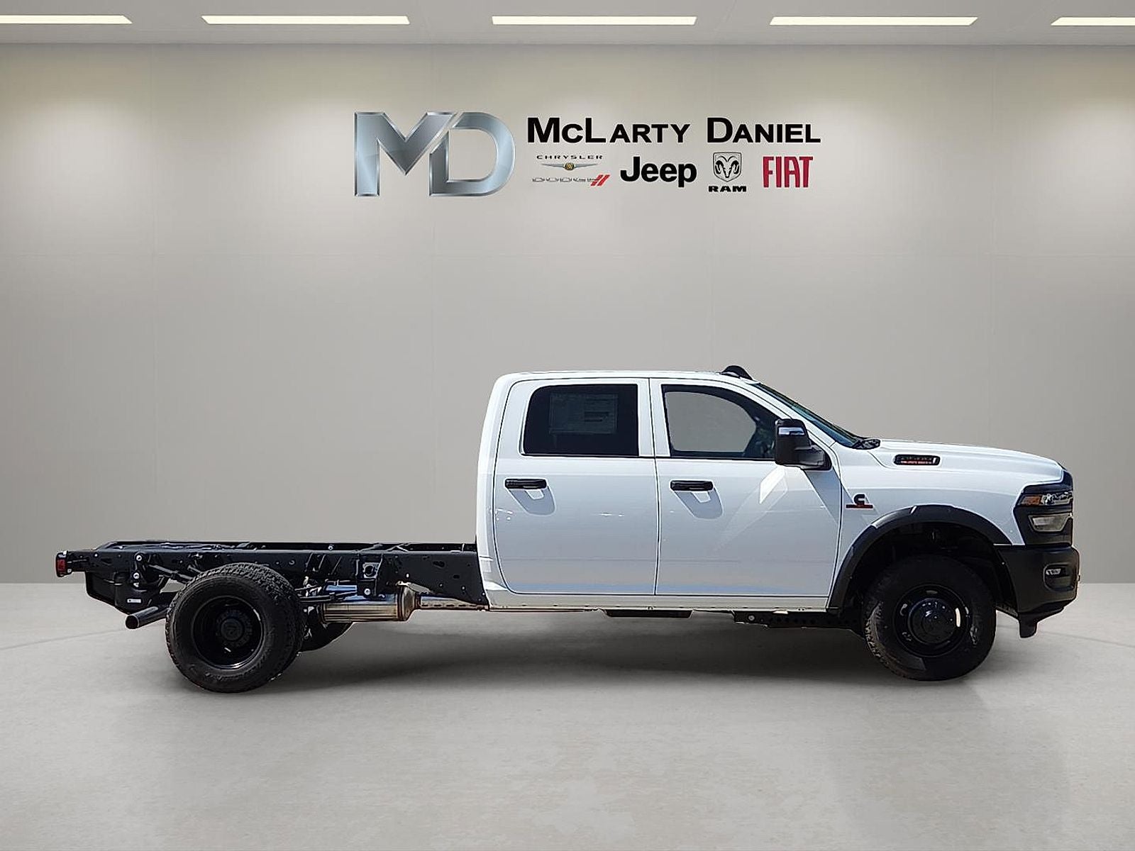 2026 RAM 3500 RAM 3500 TRADESMAN CREW CAB CHASSIS 4X4 60' CA