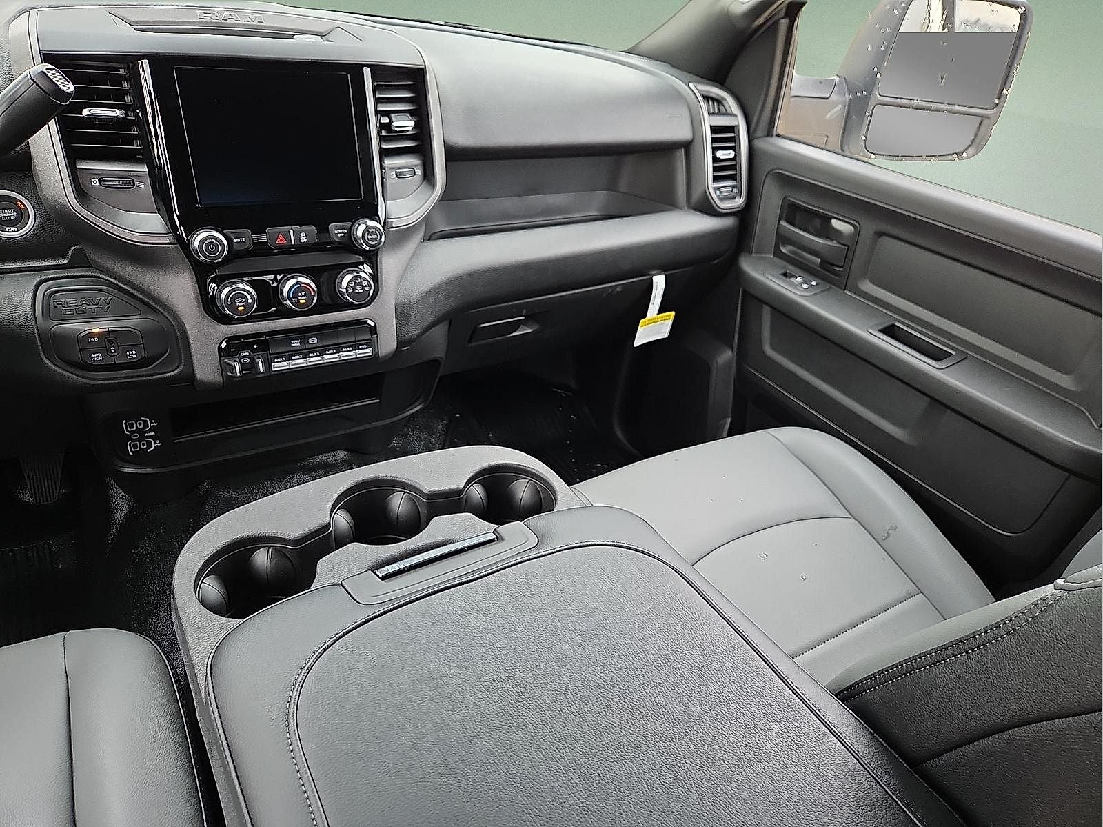 2026 RAM 3500 Tradesman/Big Horn