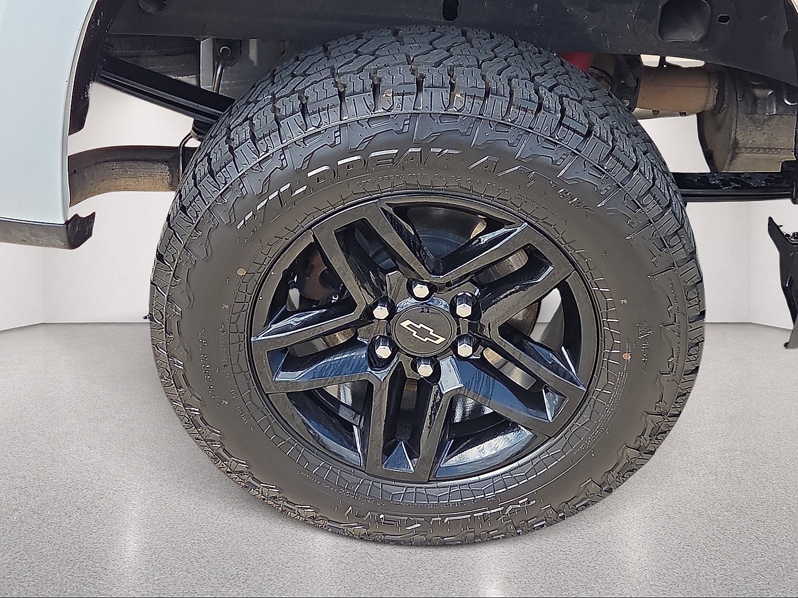 2022 Chevrolet Silverado 1500 LTD 4WD Crew Cab Short Bed Custom Trail Boss