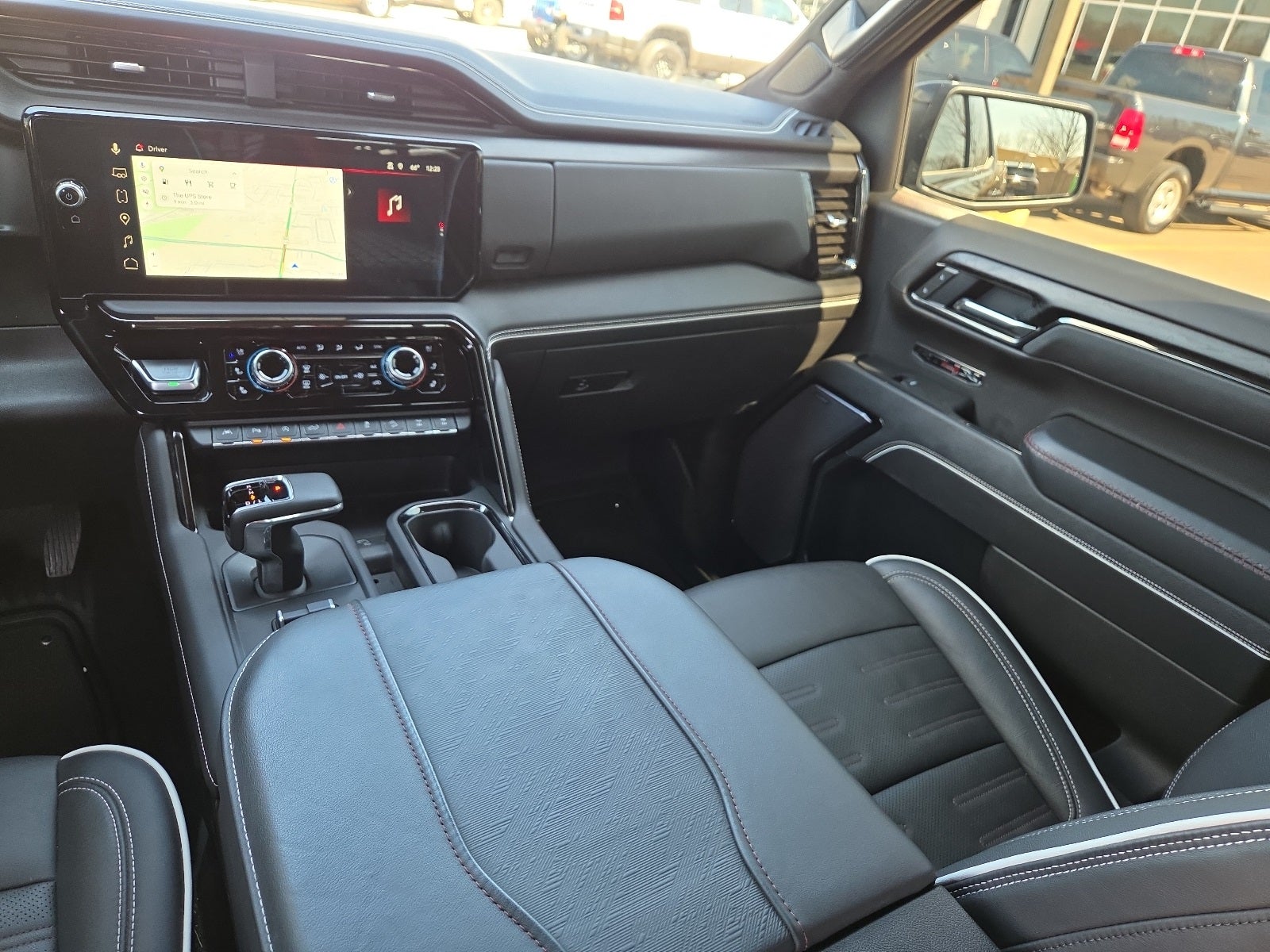 2025 GMC Sierra 1500 4WD Crew Cab Short Box AT4X