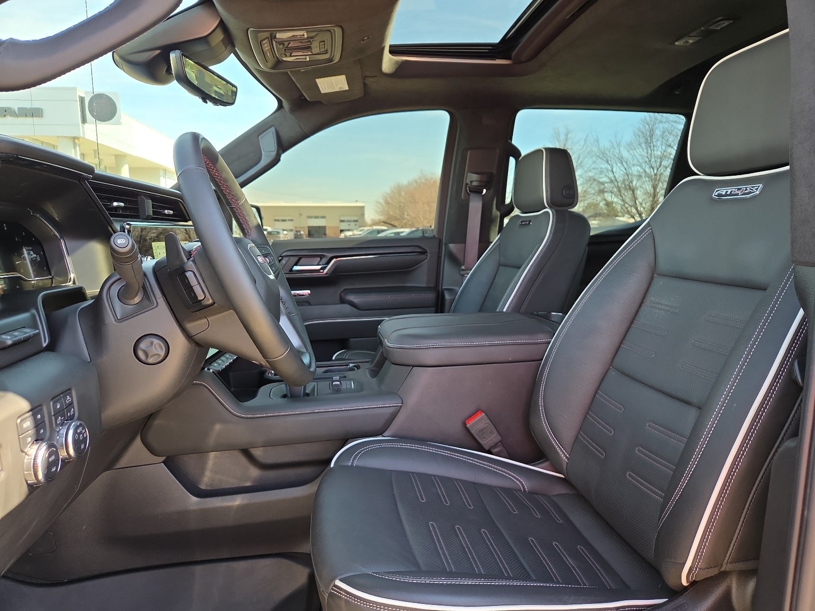 2025 GMC Sierra 1500 4WD Crew Cab Short Box AT4X