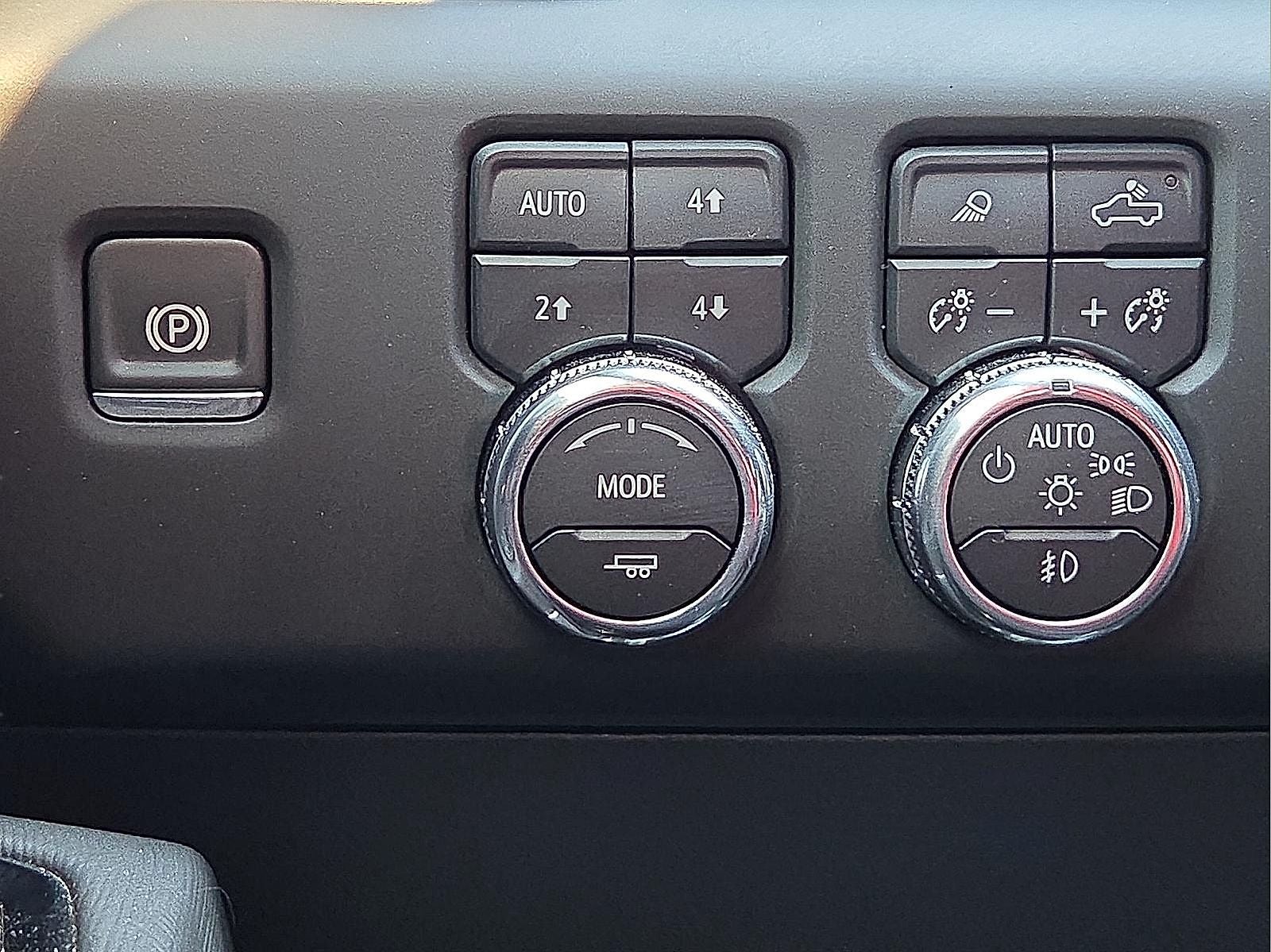 2025 GMC Sierra 1500 4WD Crew Cab Short Box AT4X