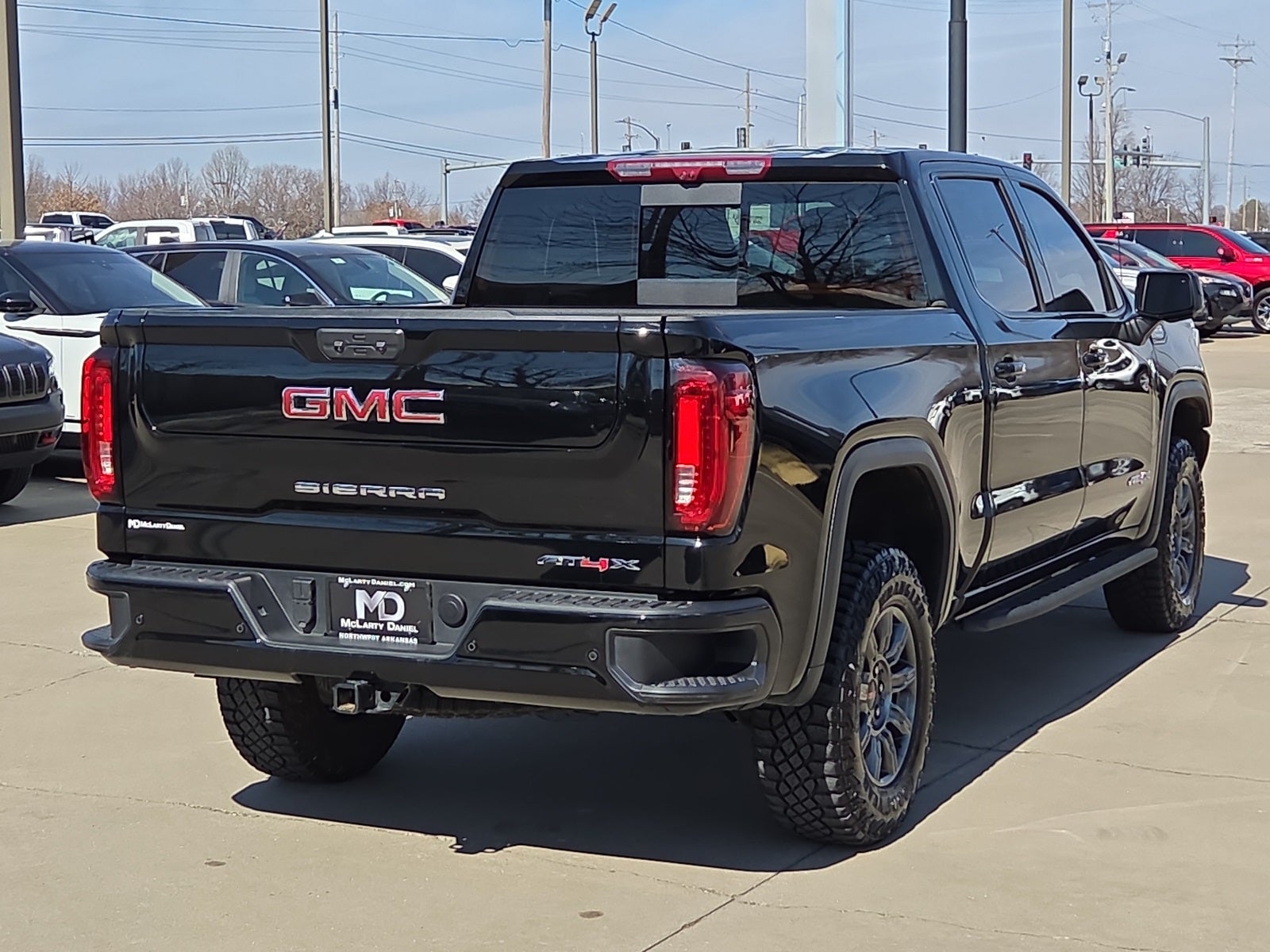 2025 GMC Sierra 1500 4WD Crew Cab Short Box AT4X
